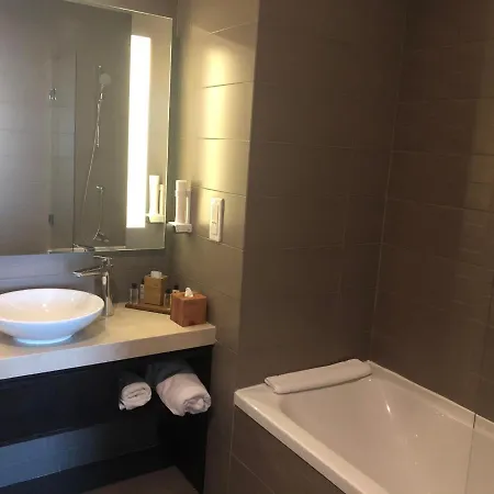Airport & Office Apartment *