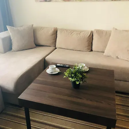 Apartment Airport & Office